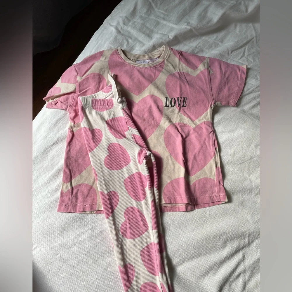 Zara kids Pink Heart Kids matching leggings&top set